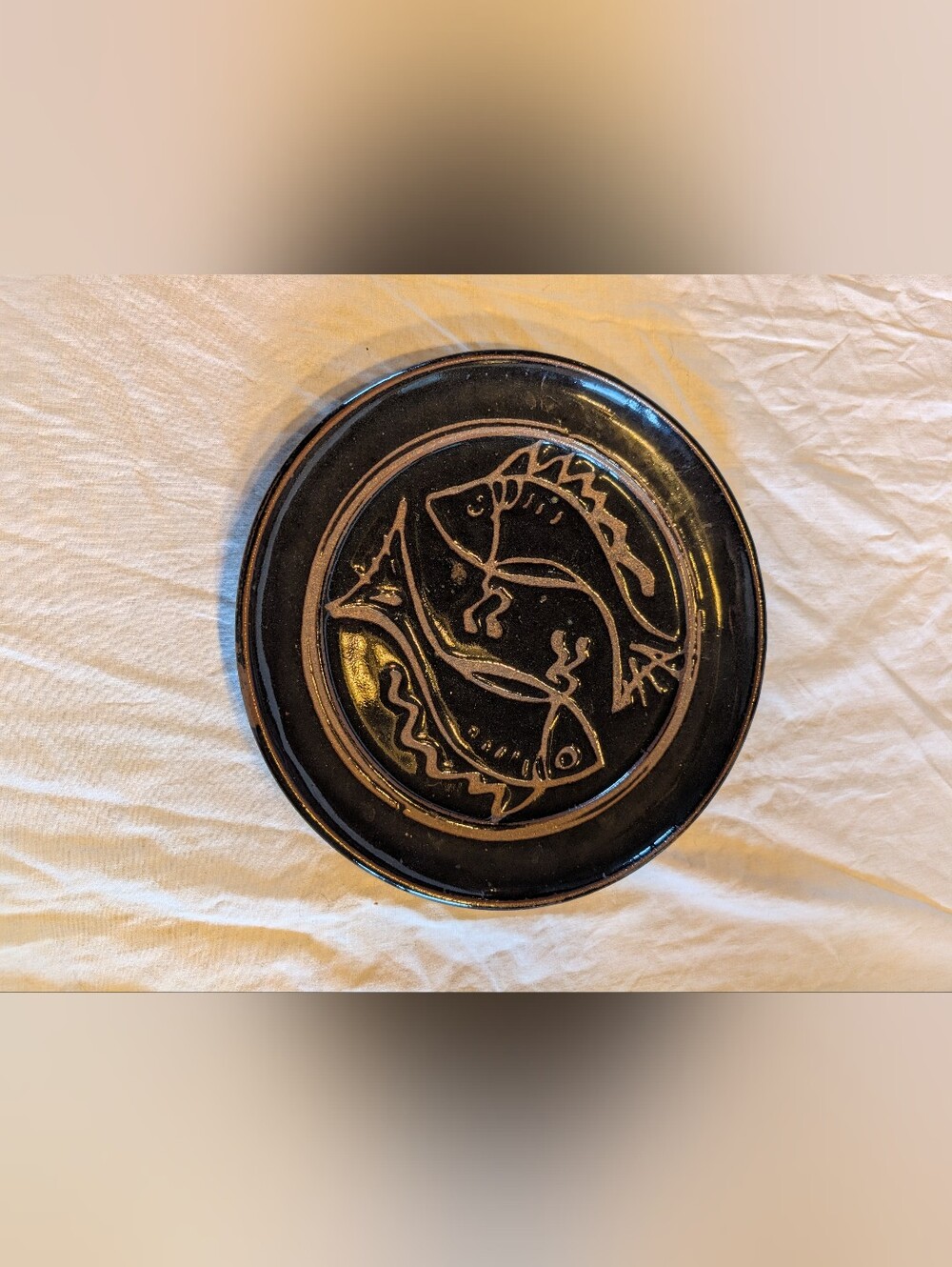 2/40$ Vintage Black Ceramic Fish Motif decorative plate